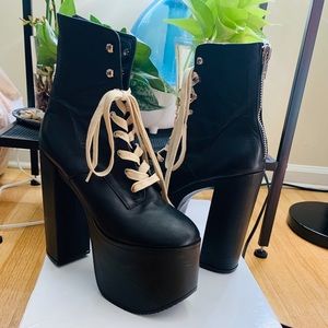 UNIF Salem Boots